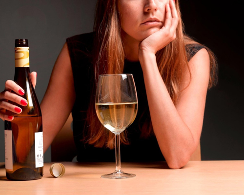 Анонимное лечение женского алкоголизма в Талдоме